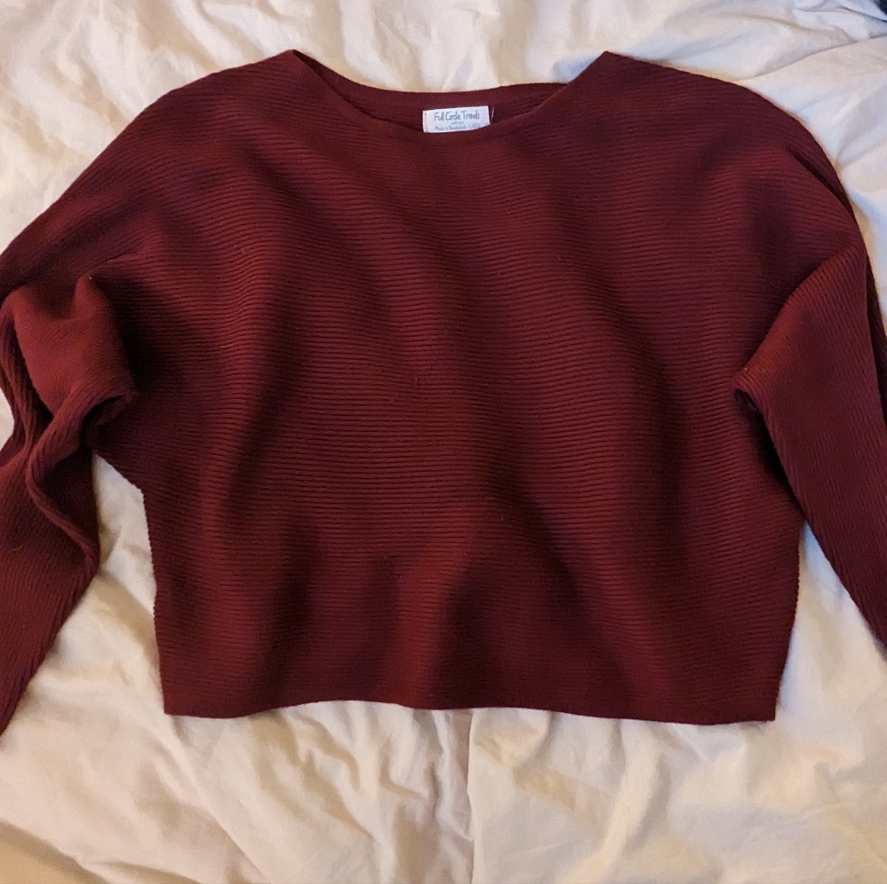 Cropped burgundy ribbed sweater size large